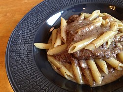 和牛すじのパスタ